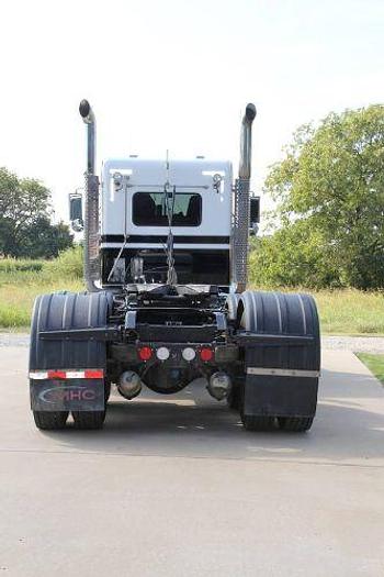 Used 2022 KENWORTH W900L