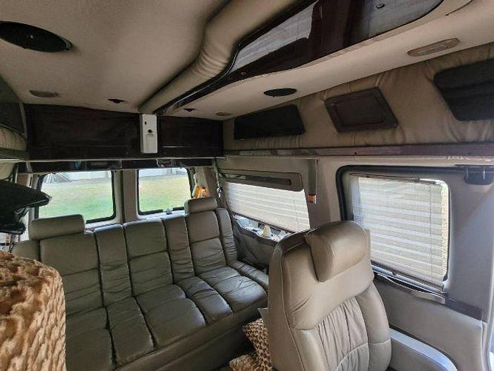 Used 2004 Chevrolet Express Passenger with Wheelchair Lift