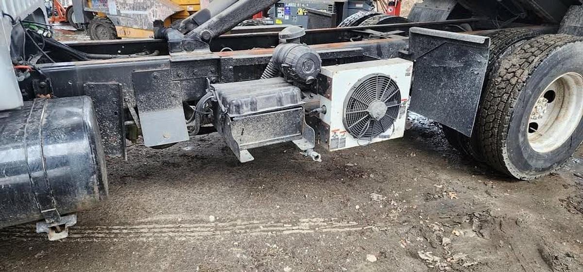 Used 2011 Ford F750 Dump Truck