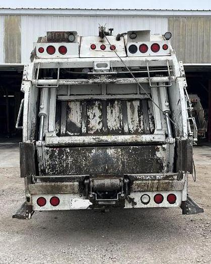 Used 2009 Peterbilt 335