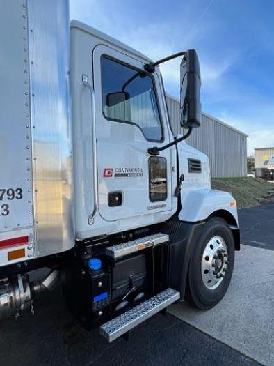Used 2023 Mack Truck