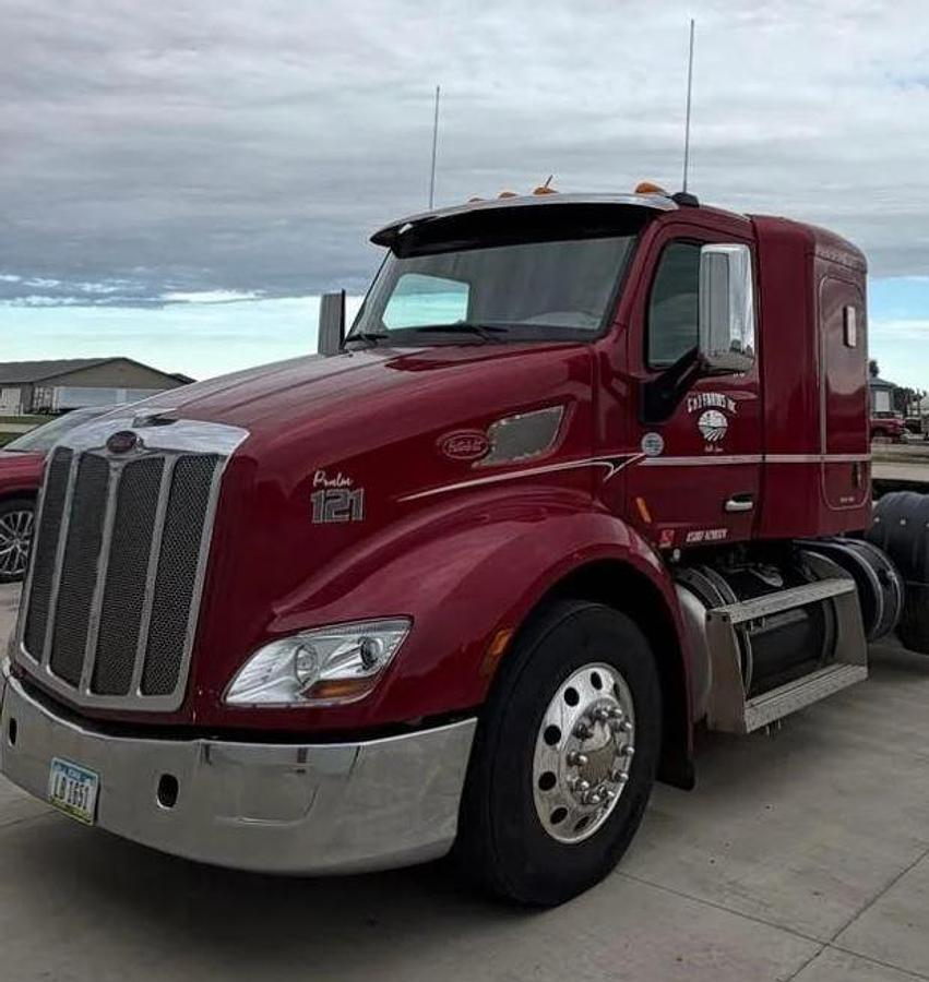 Used 2020 Petebitl 579