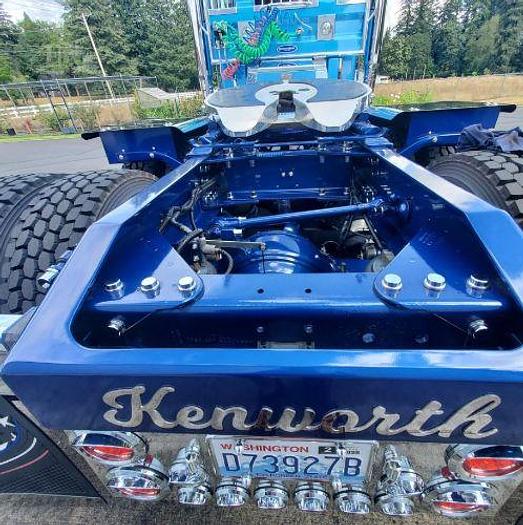 Used 1996 KENWORTH T800 and 2020 Great Dane Dry Van
