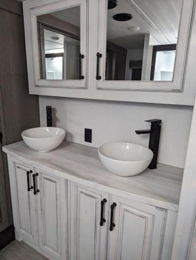 Used 2022 Keystone Montana 3931FB