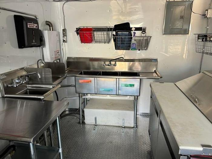 Used 2022 EDGE TRAILER