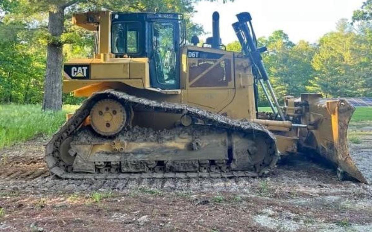 Used 2015 Caterpillar D6T LGP
