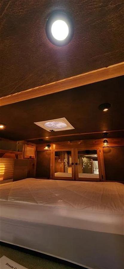 Used 2008 Dream Coach Platinum 3 Horse Trailer