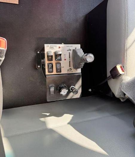 Used 2022 KENWORTH T880S