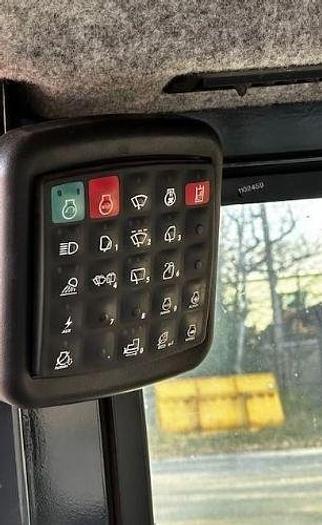 Used 2016 JOHN DEERE 650K LGP