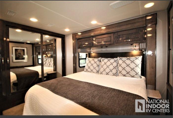 Used 2021 Entegra Reatta 37k