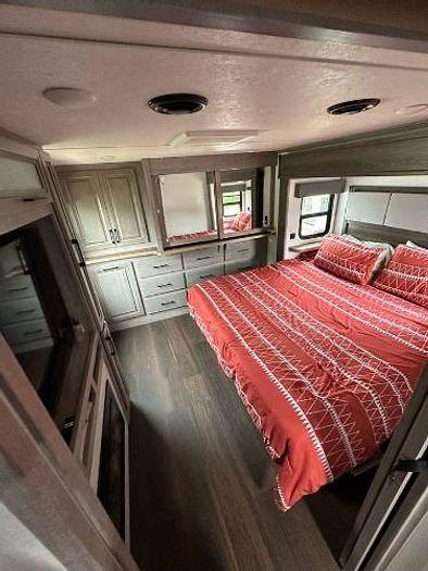 Used 2023 Dutchmen Yukon 421FL