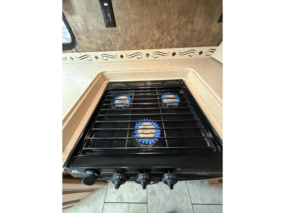 Used 2012 Tiffin Allegro Red 34QFA