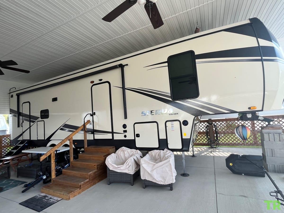 Used 2020 Sierra 3330bh