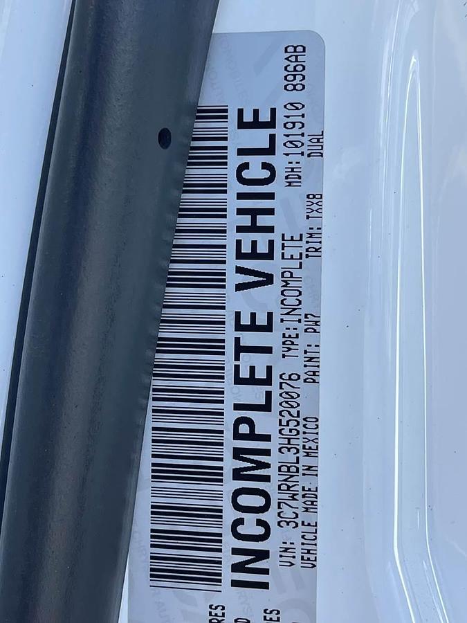 Used 2017 Ram 5500 Flatbed