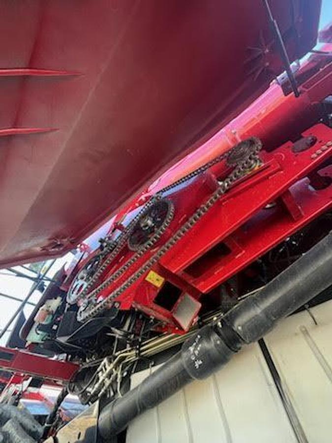 Used 2013 CASE IH 7230 Combine