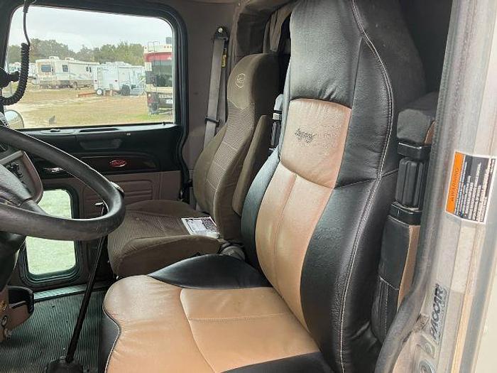 Used 2012 Peterbilt 388 truck
