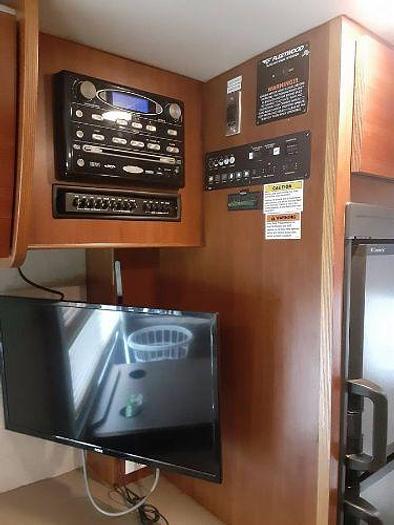 Used 2009 Dodge Sprinter Fleetwood 24A