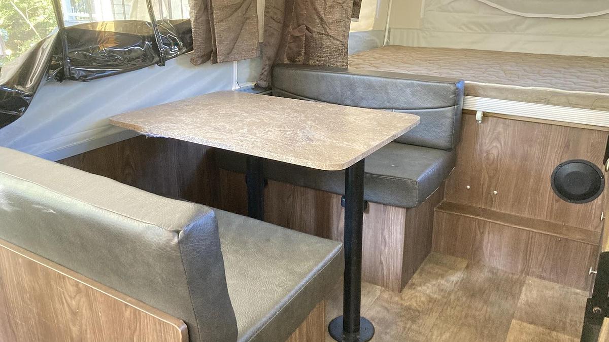 Used 2007 Pop Up Tent Camper