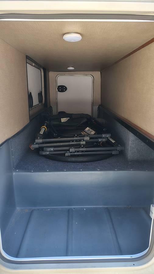 Used 2017 Fleetwood Flair 29T