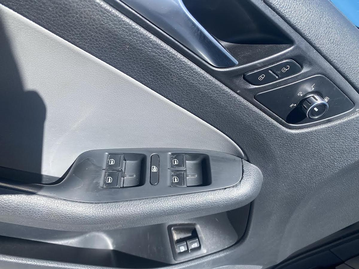 Used 2013 Volkswagen Jetta Hybrid SEL Premium