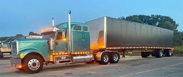 Used 2001 INTERNATIONAL 9900 IX