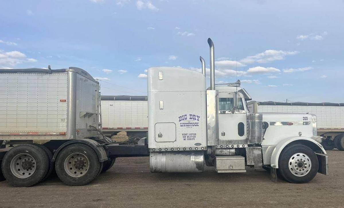 Used 1984 PETERBILT 359EXHD