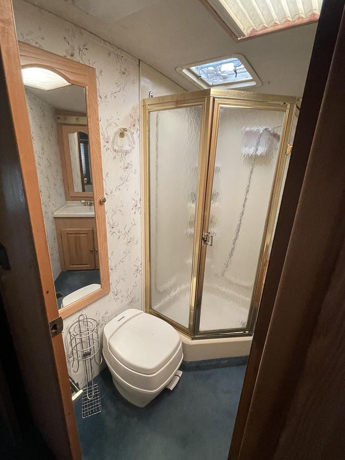 Used 1993 Coachmen Royal