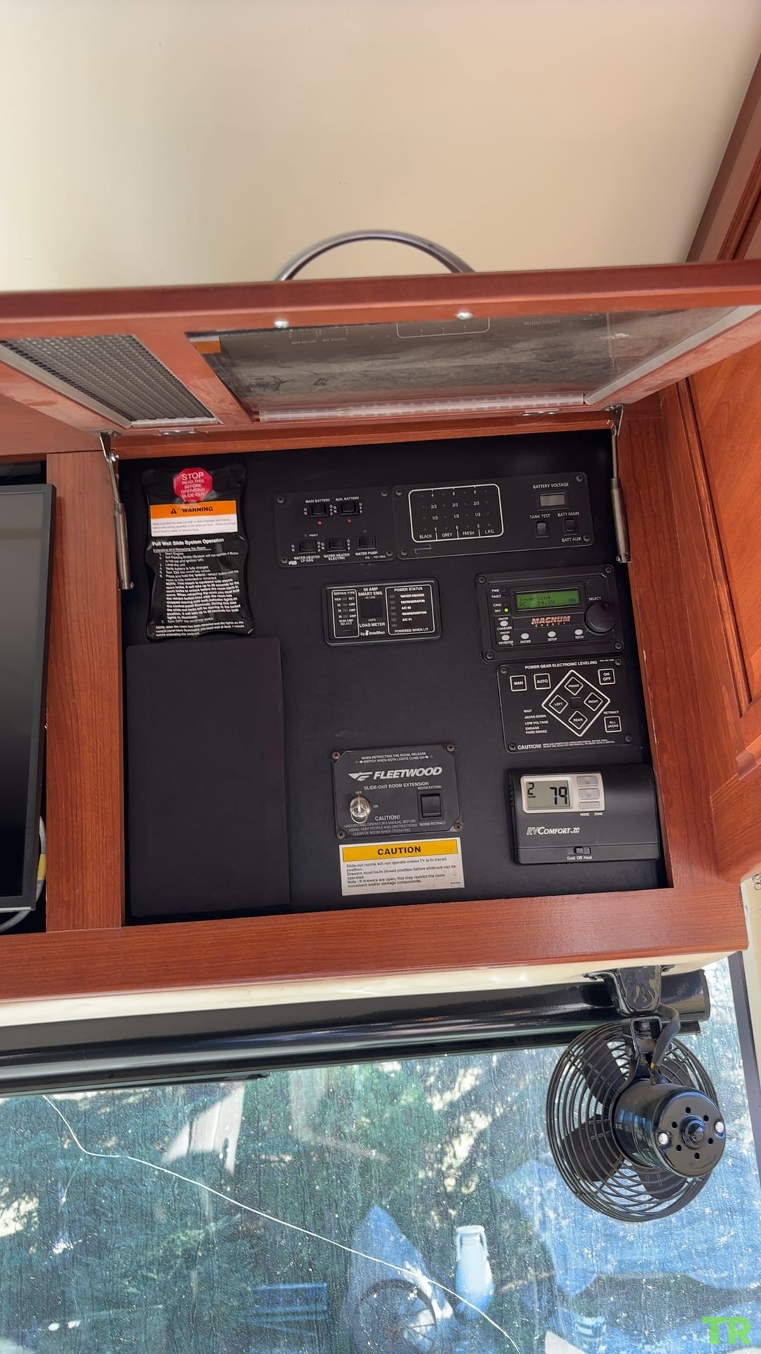 Used 2007 Fleetwood 5th Wheel