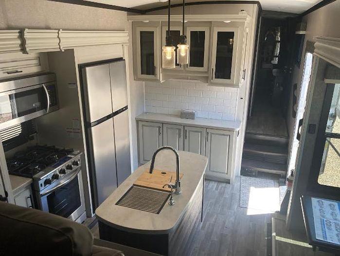 Used 2021 Jayco North Point 387RDFS
