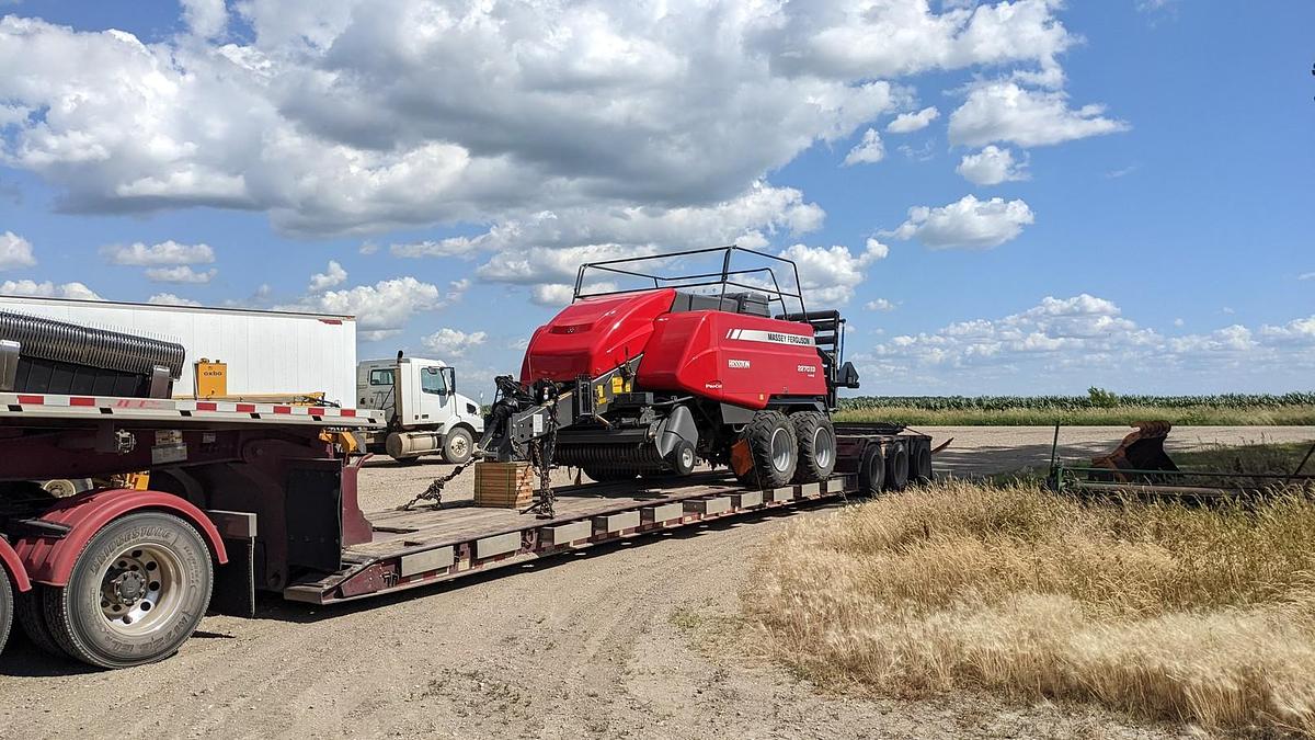 Used 2019 MASSEY FERGUSON 2270XD Large Square Baler