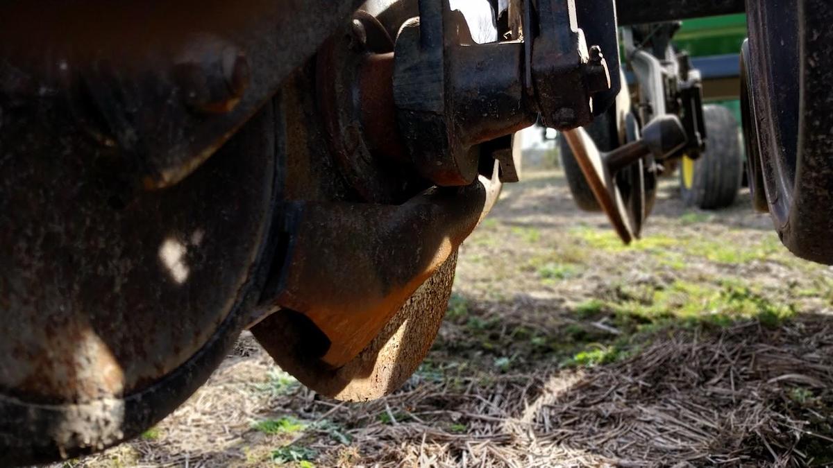 Used 2003 JOHN DEERE 1590&1560 Attached With Houck Hitch