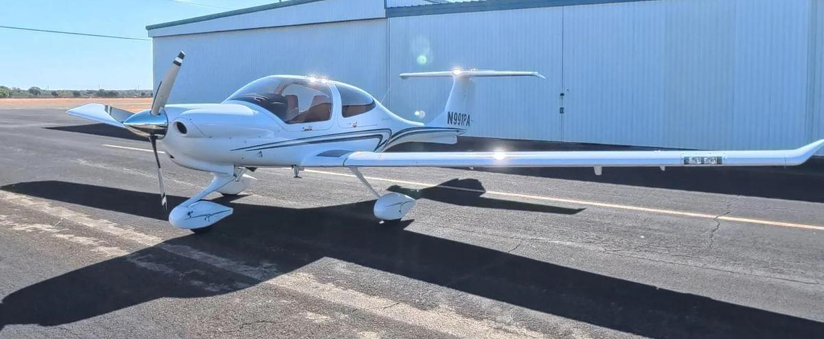 Used 2008 Diamond DA40 XLS