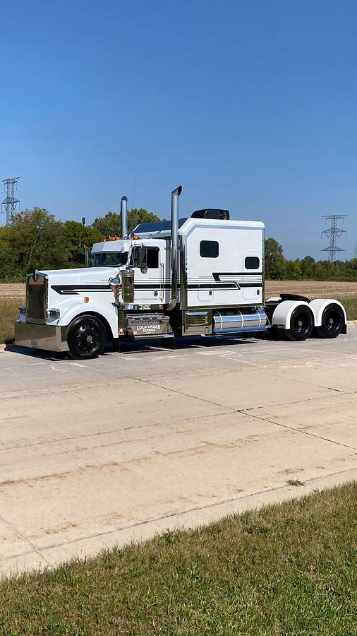 Used 2000 Kenworth W900 Conventional Sleeper Semi