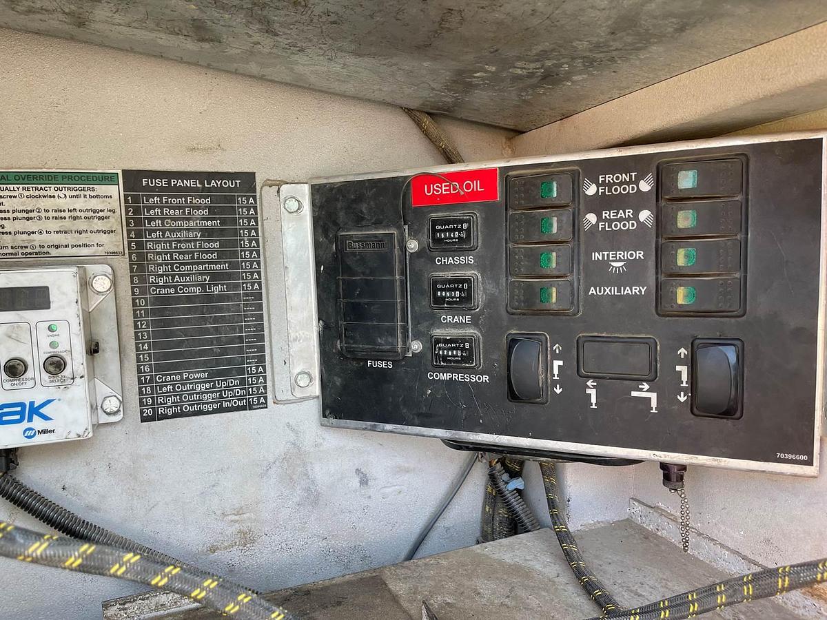 Used 2017 Ford F650 XL Mechanic Service Truck