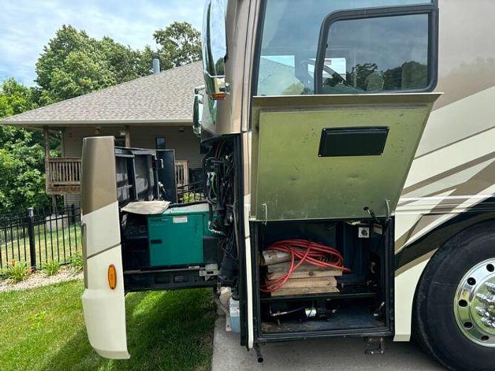 Used 2010 American Coach American Traditions 45Y
