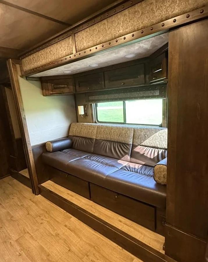 Used 2018 Cimarron Norstar 4 Horse Trailer with Living Quarters