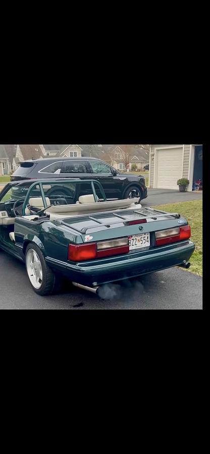 Used 1990 Ford Mustang LX Convertible 7UP Edition