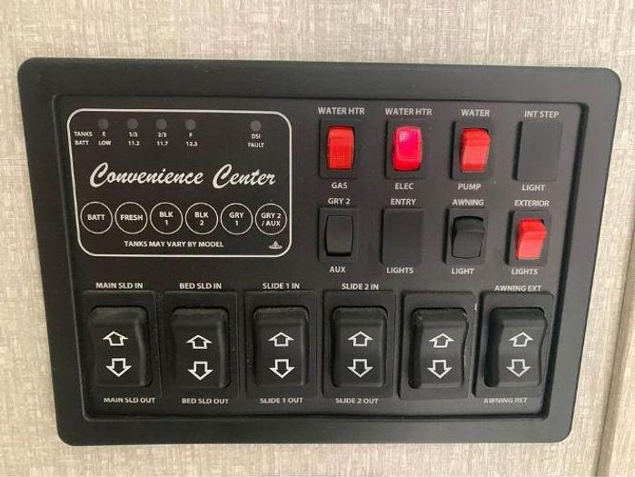 Used 2022 Coachmen Chaparral 373 MBRB