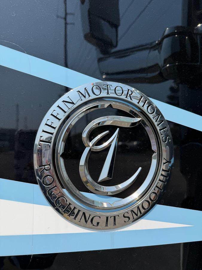 Used 2024 Tiffin Zephyr 45FZ