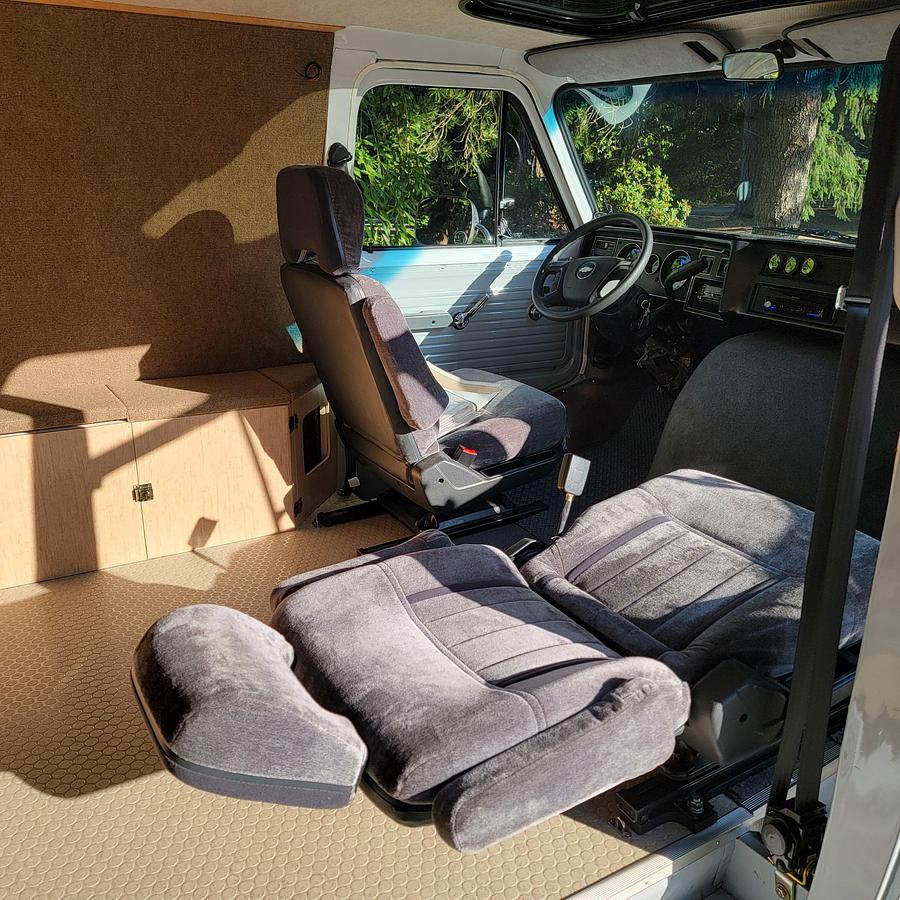 Used 1975 GMC G20 3/4T Camper Van