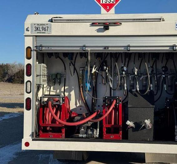 Used 2024 KENWORTH T880 Fuel Truck