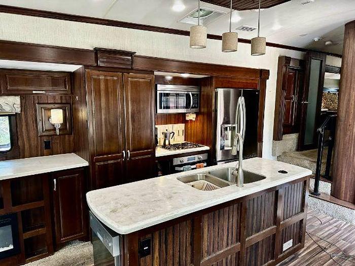 Used 2018 Forest River Cardinal