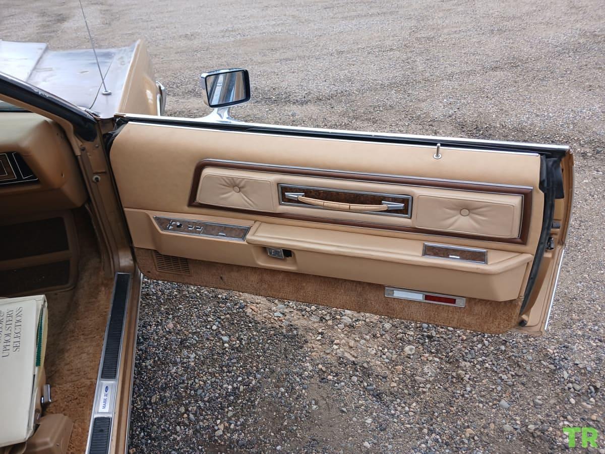 Used 1975 Lincoln Continental