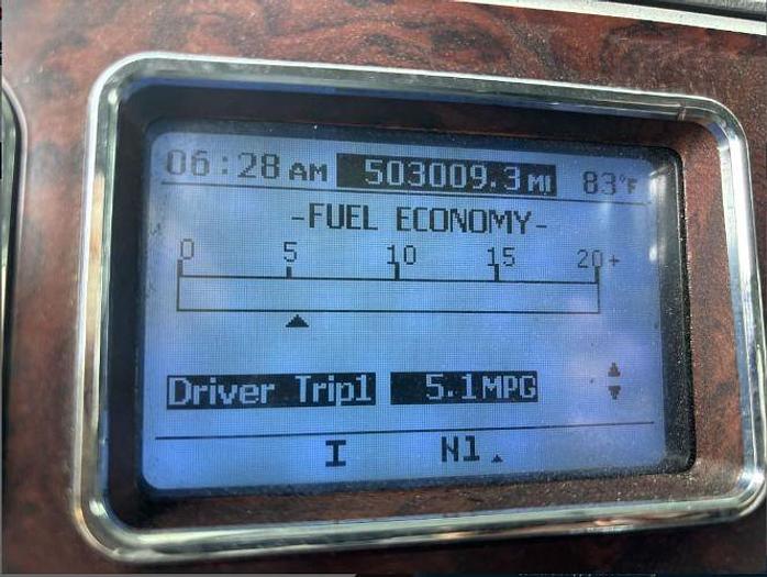 Used 2013 Mack Pinnacle CHU613