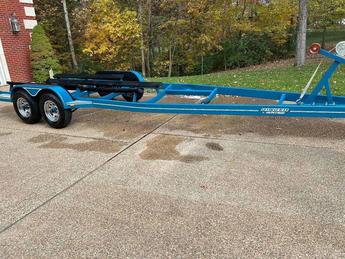 Used 1993 Rinker Fiesta Vee 260 Cruiser