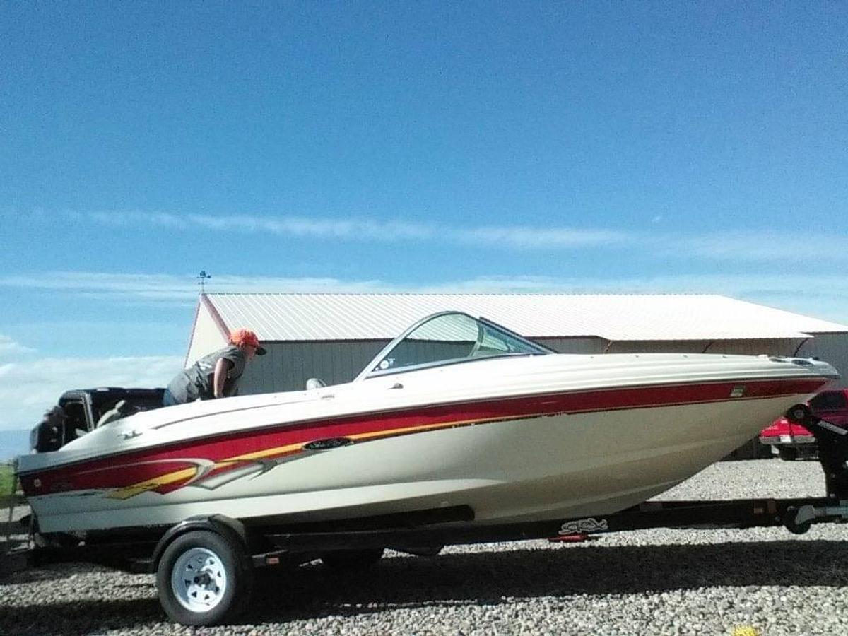 Used 2003 Sea Ray SRX w/ Trailer