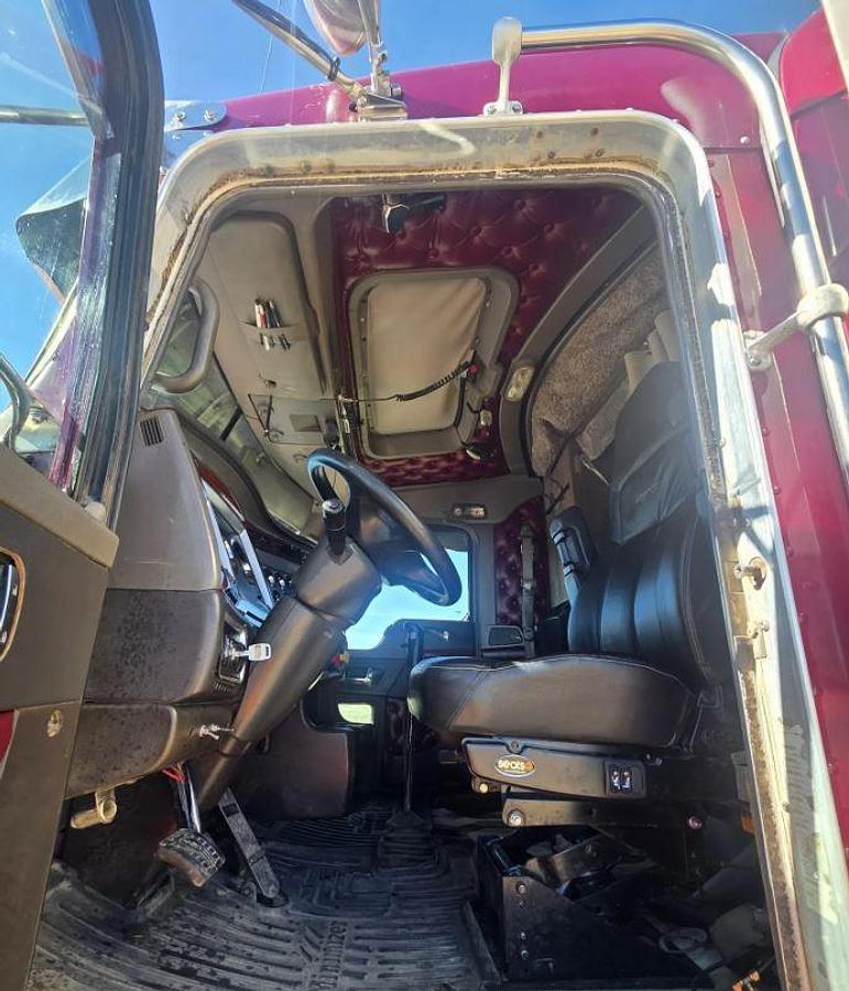 Used 2007 Kenworth W900B