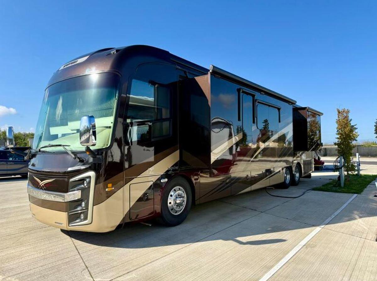 Used 2017 Entegra Aspire 42DEQ