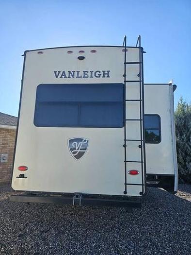 Used 2019 Vanleigh RV Vilano 320 GK