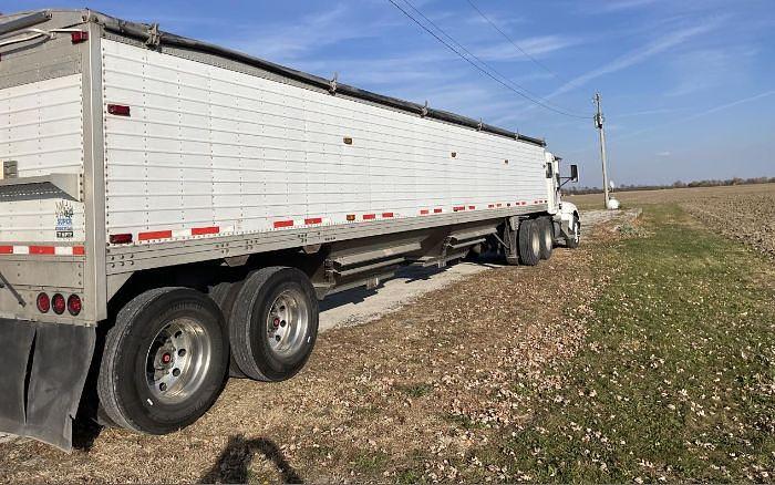 Used 2012 KENWORTH T660 and TIEMPTE 40' TRAILER